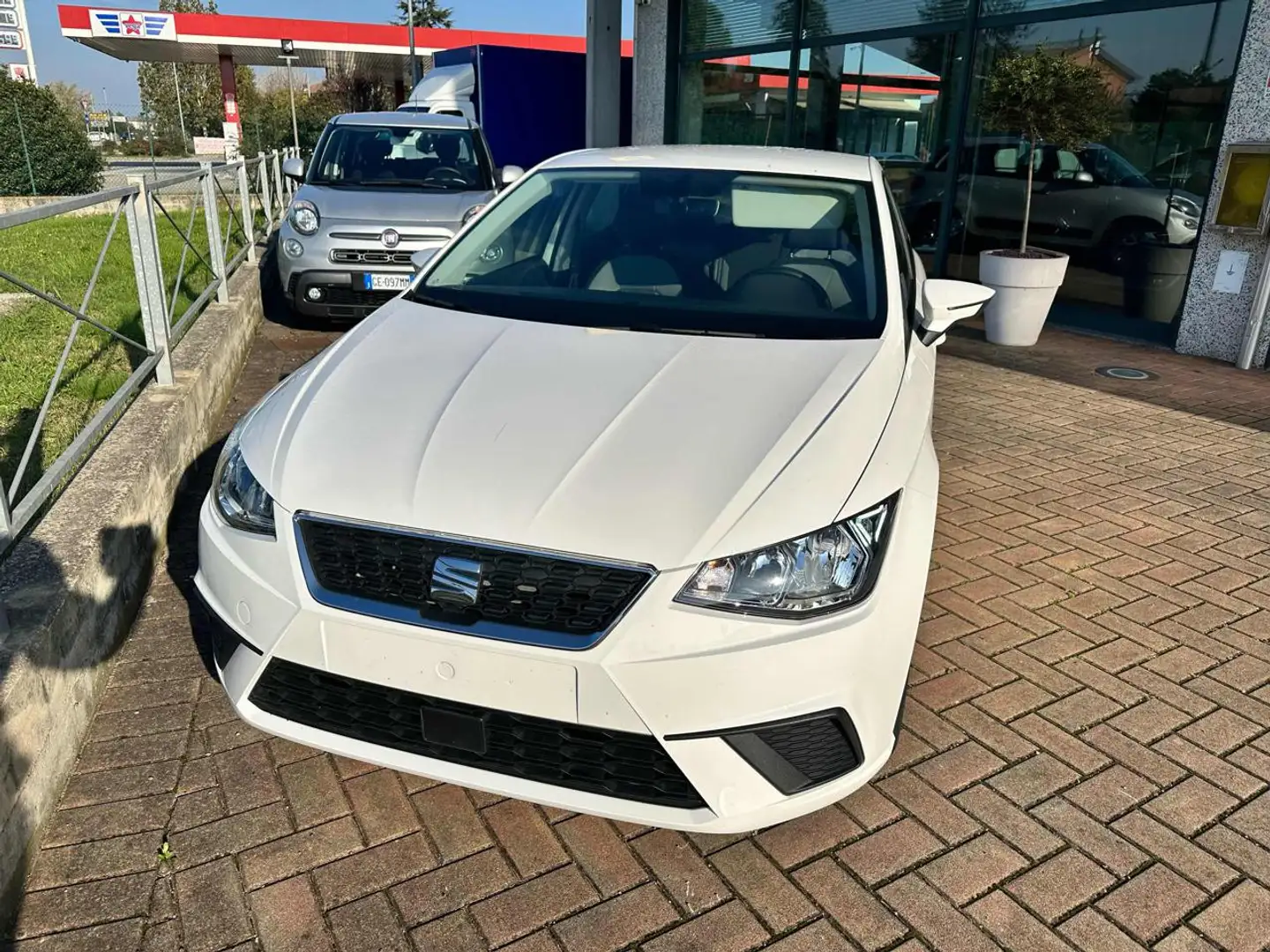 SEAT Ibiza 1.0 TGI 5 porte Style  OK NEOPAT. Blanc - 1