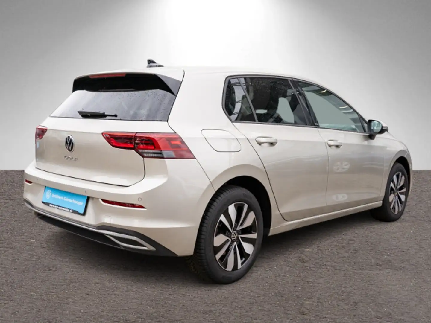 Volkswagen Golf Move 1.5 TSI LED Navi ACC PDC SHZ AHK Zilver - 2