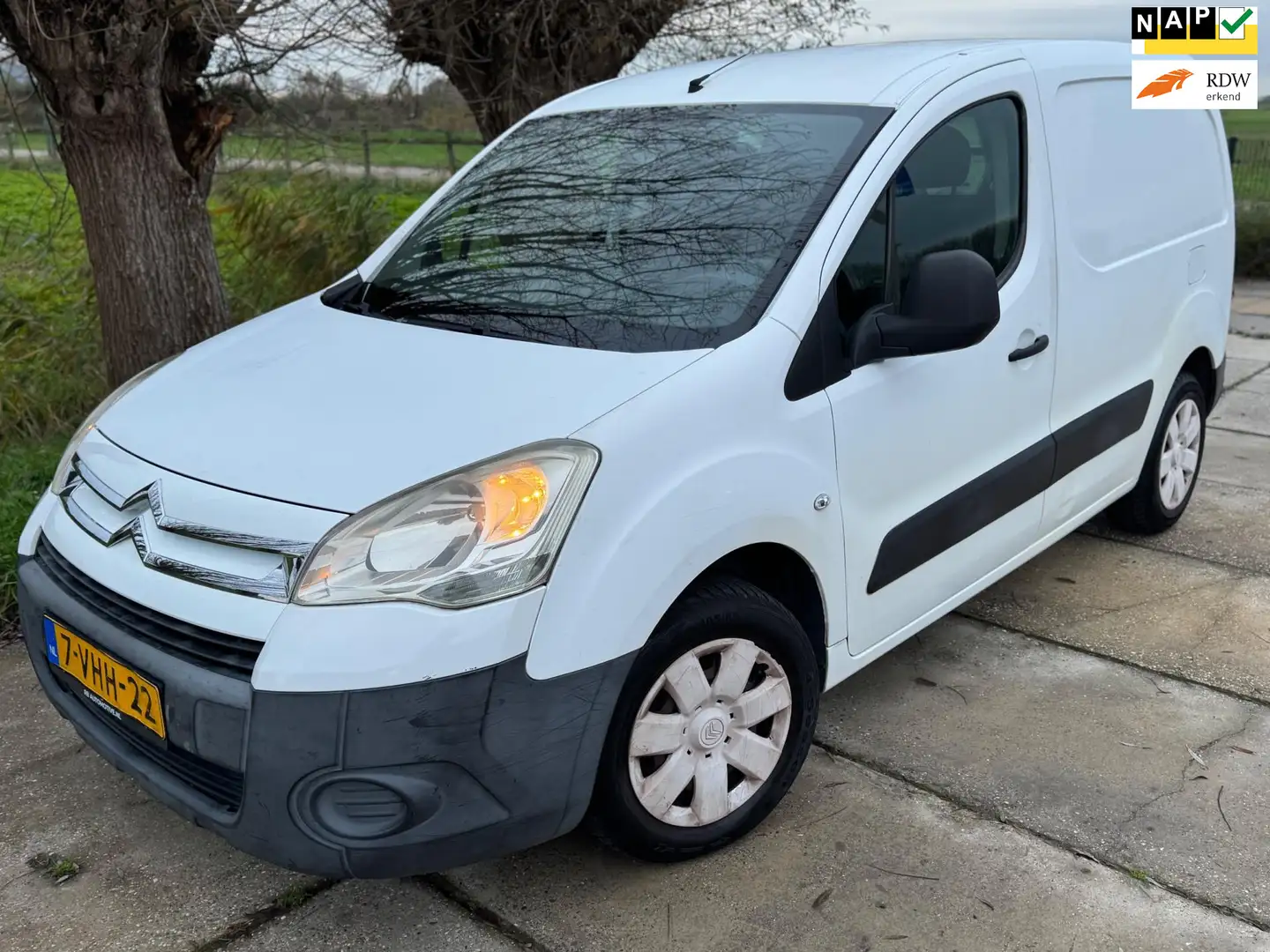 Citroen Berlingo 1.6 HDI 500 Club 2010 ZIJDEUR/3ZITS/CV/NWAPK/TOPST Wit - 1