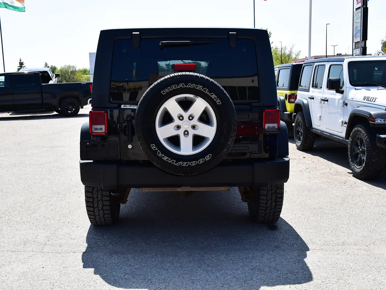 Jeep Wrangler снимка Jeep Wrangler