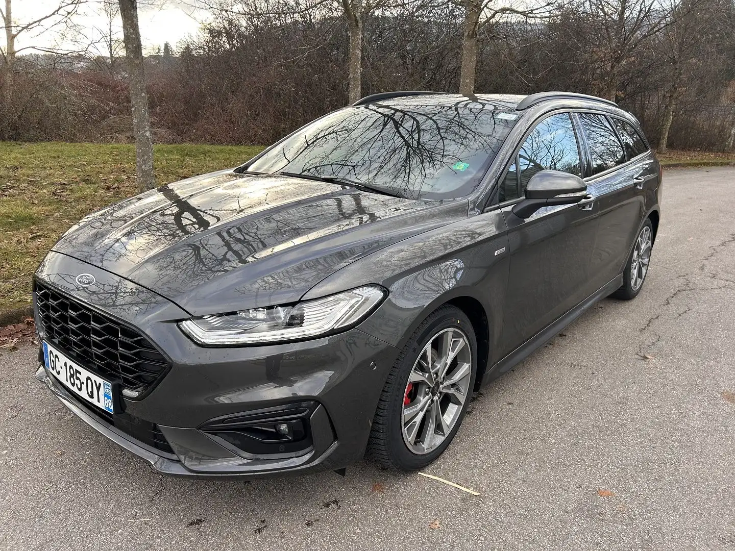 Ford Mondeo 2.0 HYBRID 187CH ST-LINE BVA 7CV Gris - 1