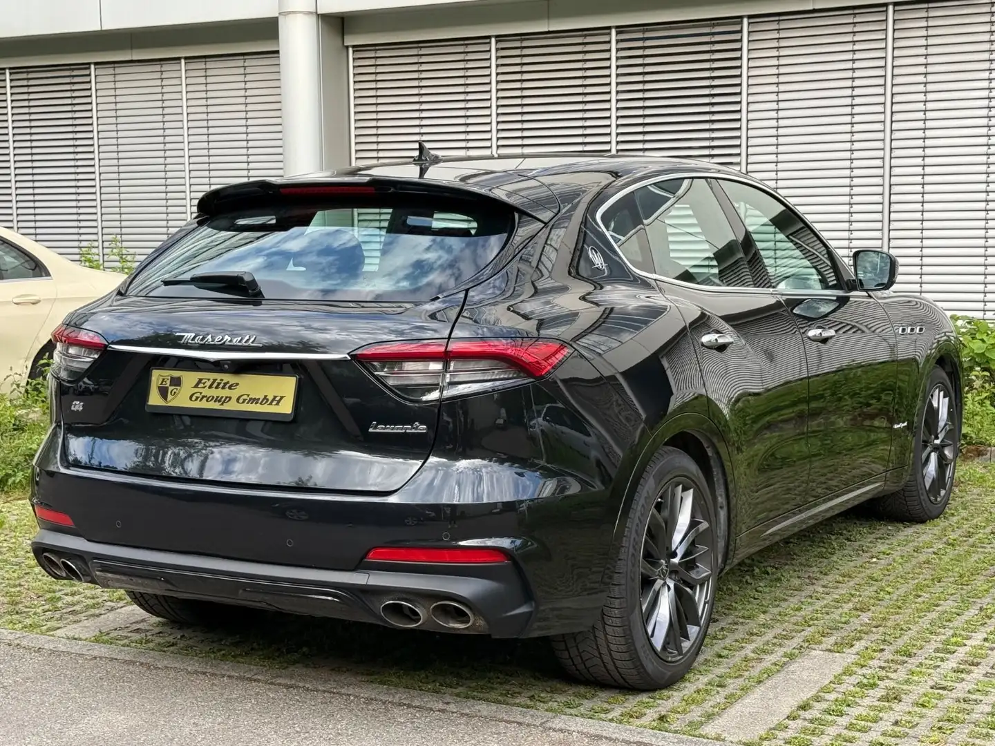 Maserati Levante Diesel 3.0 V6 GRANSPORT*Netto: 33.445€ Schwarz - 2