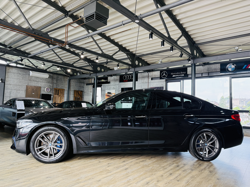 BMW 530 i M Sport Lim.*G.SHD*ACC*LED*NAVI*KAMERA*HUD — photo 3