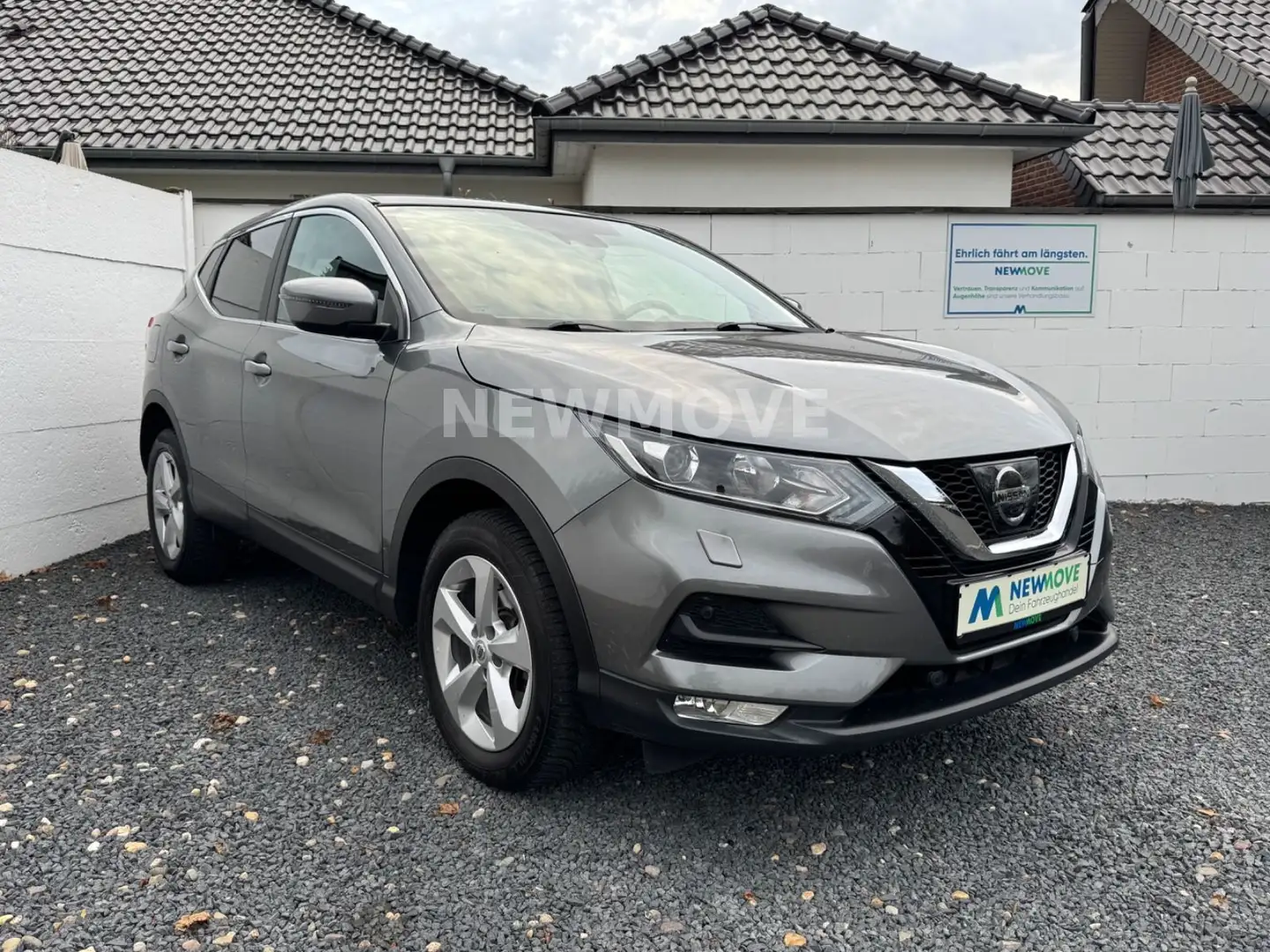Nissan Qashqai Acenta MFL Navi SHZ Tempo Fernlichass. Gris - 1