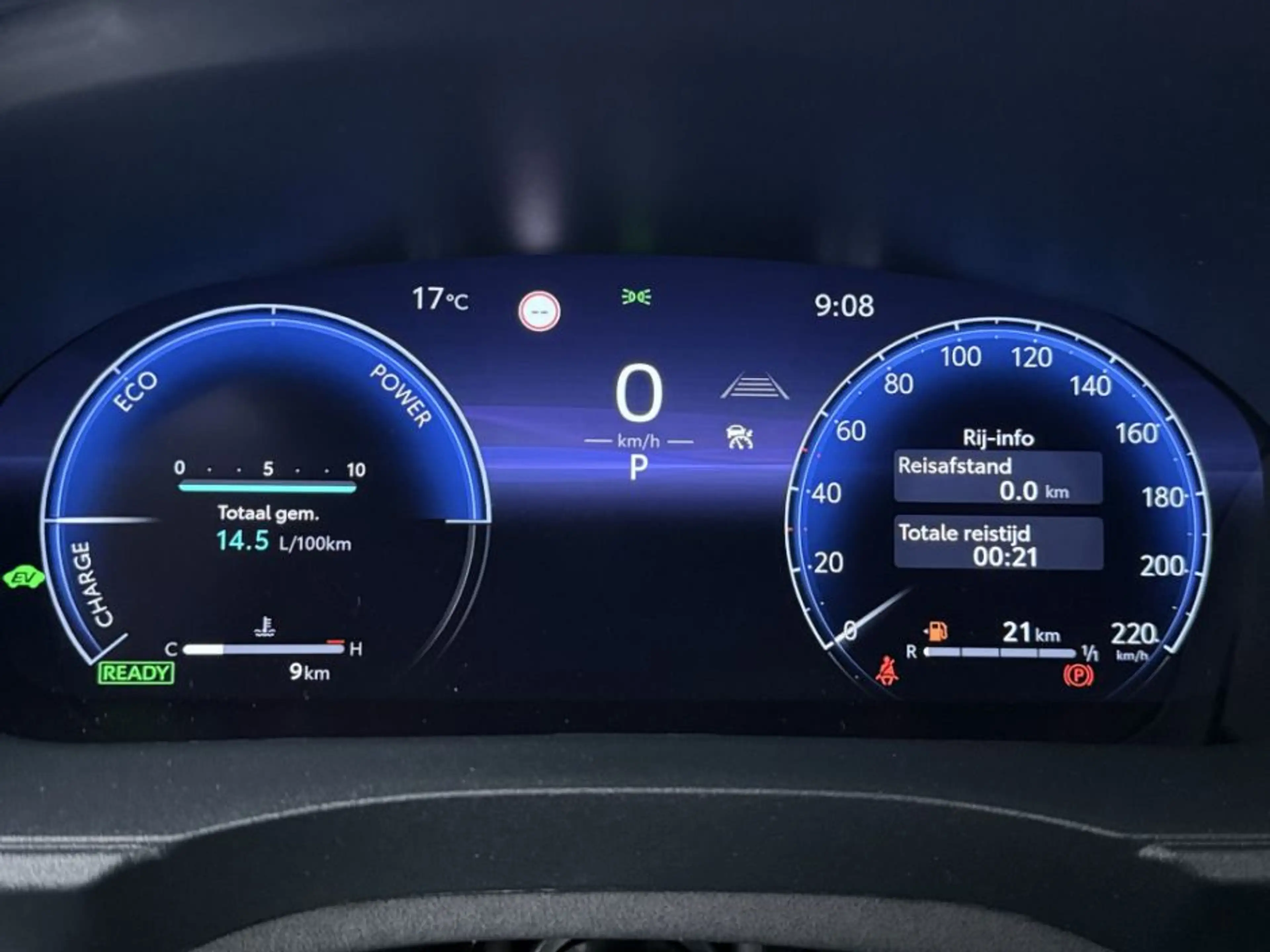 Toyota Yaris 1.5 Hybrid 130 Executive — photo 13