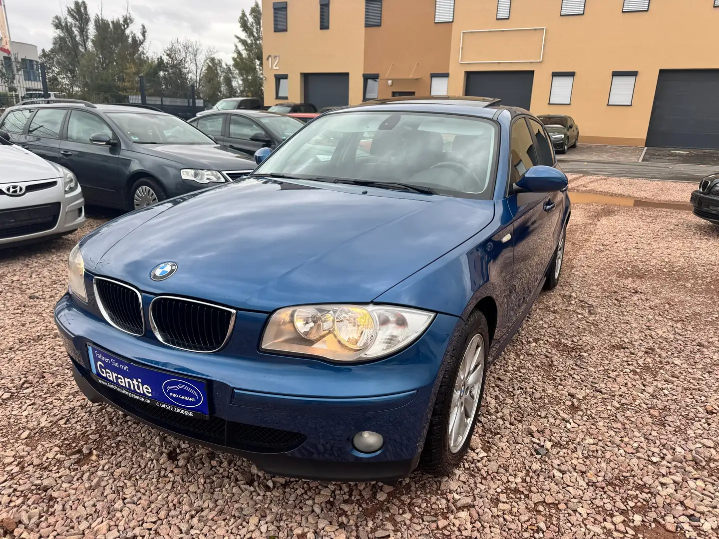 BMW 118 Bmw 118i Aut. garantie. Schiebedach.Leder Blau - 2