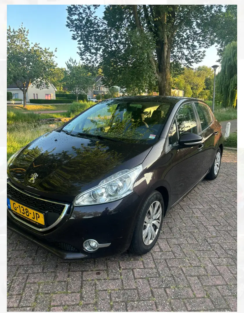 Peugeot 208 1.2 VTi Active Marrón - 2