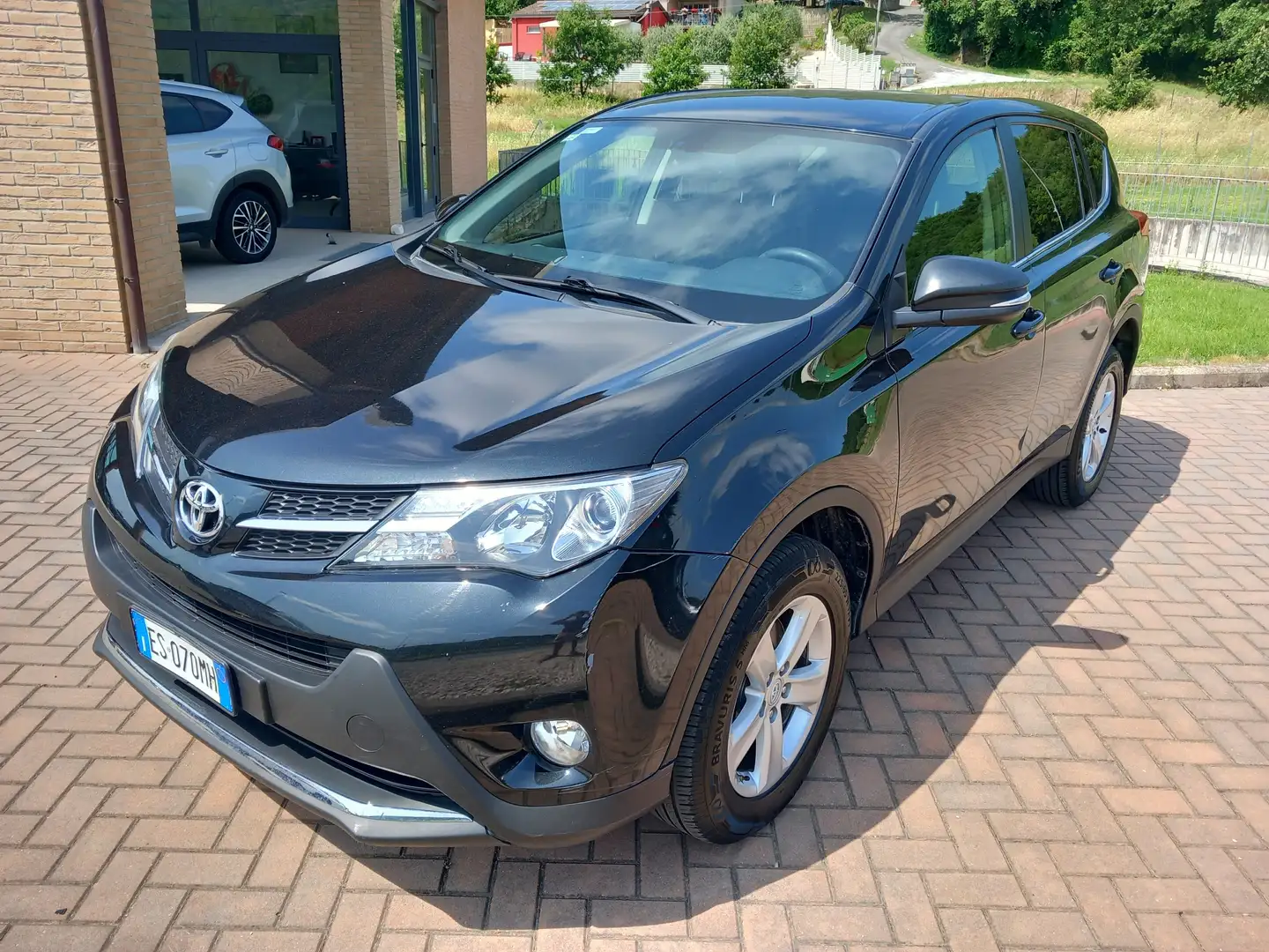 Toyota RAV 4 Rav4 2.0 d-4d Active 2wd 124cv mt Zwart - 1