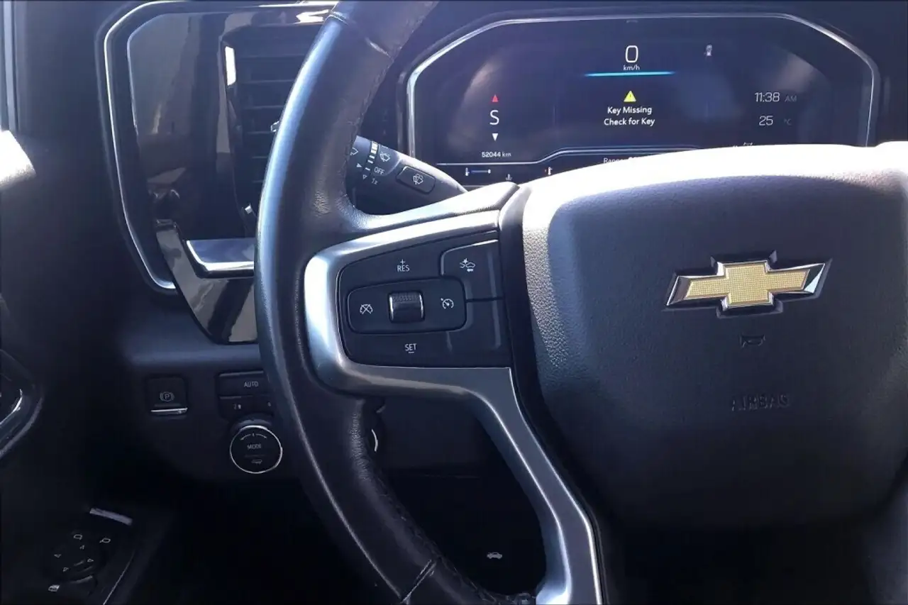 Chevrolet Silverado 1500 снимка Chevrolet Silverado 1500