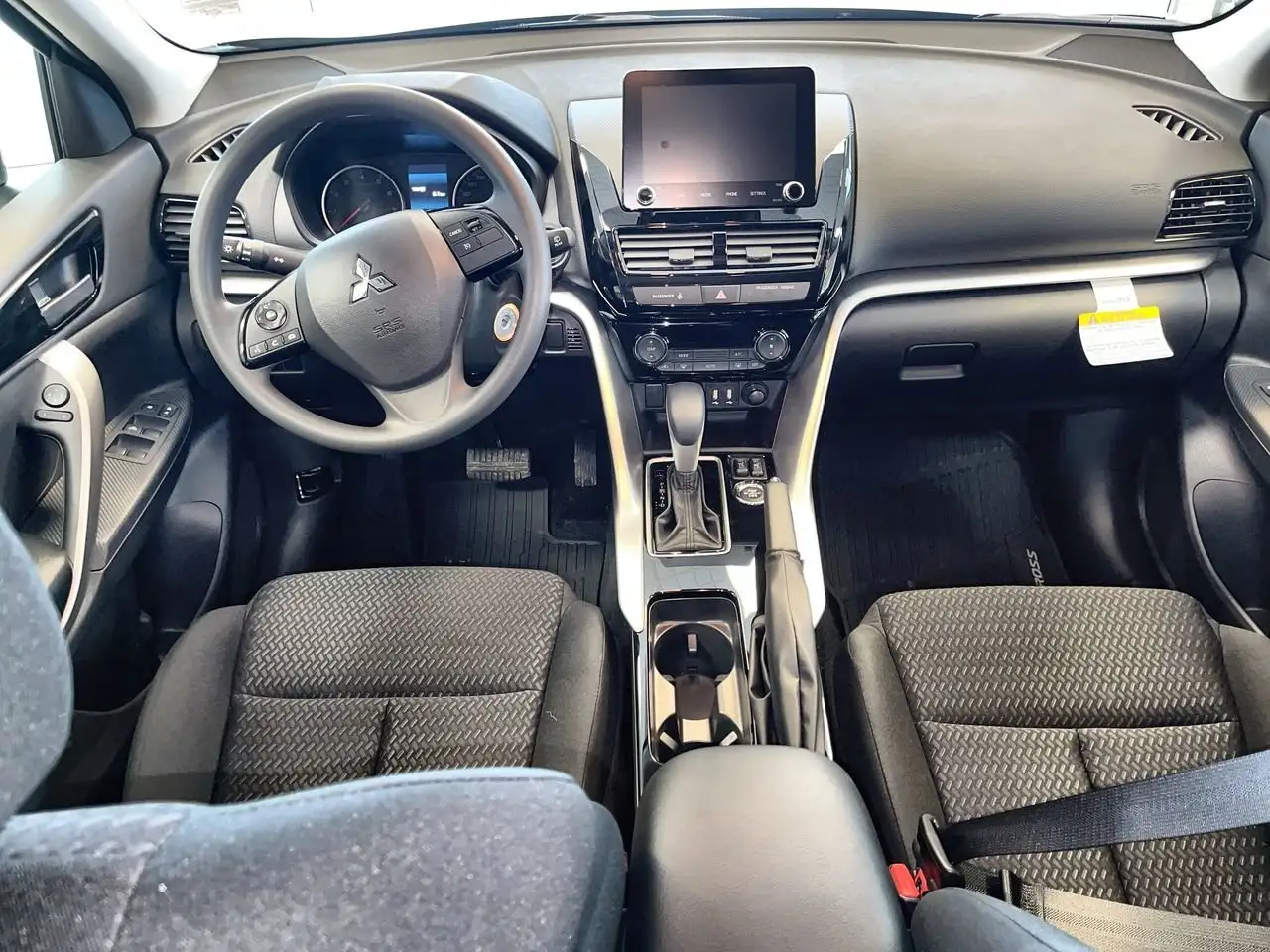 Mitsubishi Eclipse Cross снимка Mitsubishi Eclipse Cross