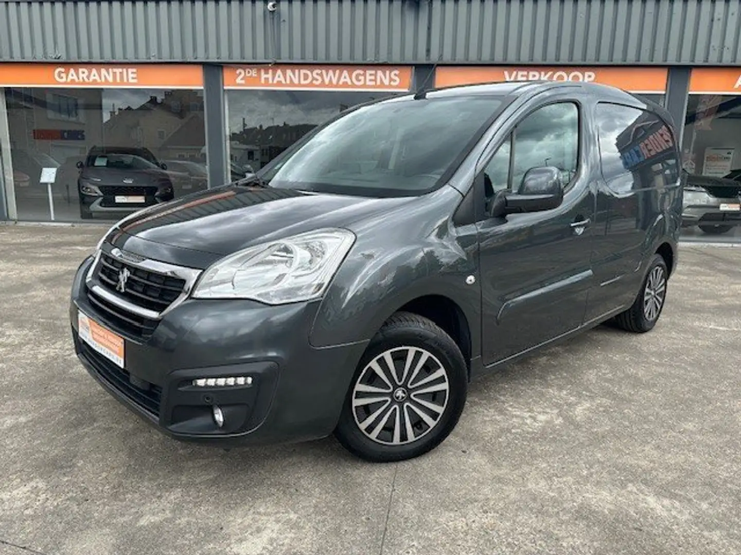 Peugeot Partner 1.6Hdi,2017, GPS, Lichte vracht + Garantie Gris - 1