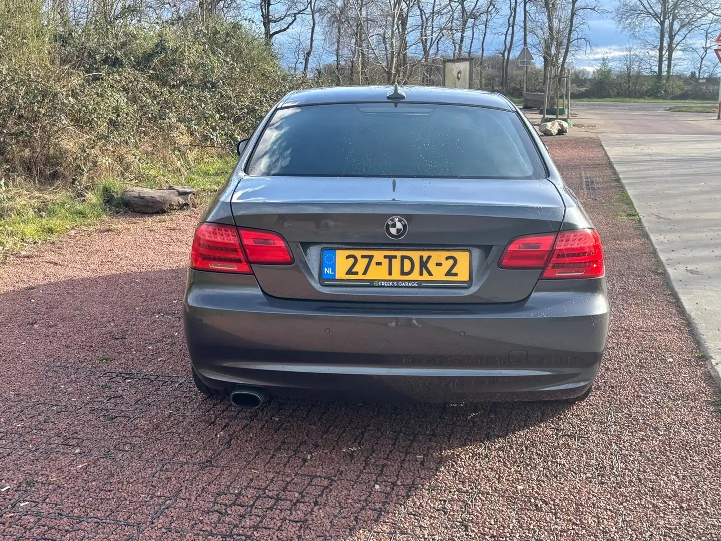 BMW 320 Corp.L. BnsL.S Grijs - 2