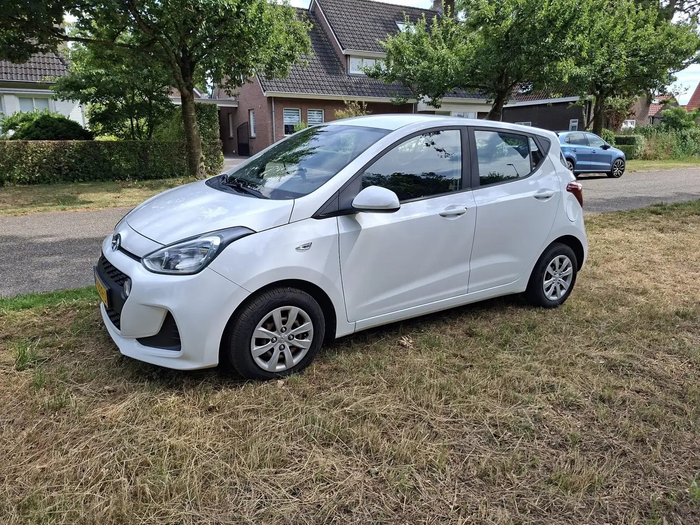 Hyundai i10 1.0i Comfort | AIRCO | Cruise control Wit - 1