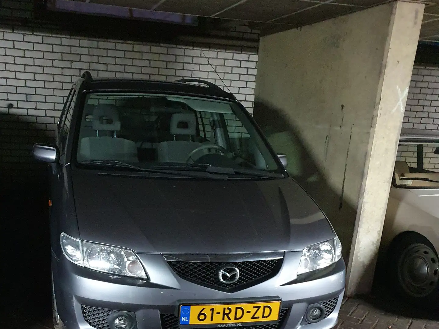 Mazda Premacy Premacy 1.8i Exclusive Argintiu - 2