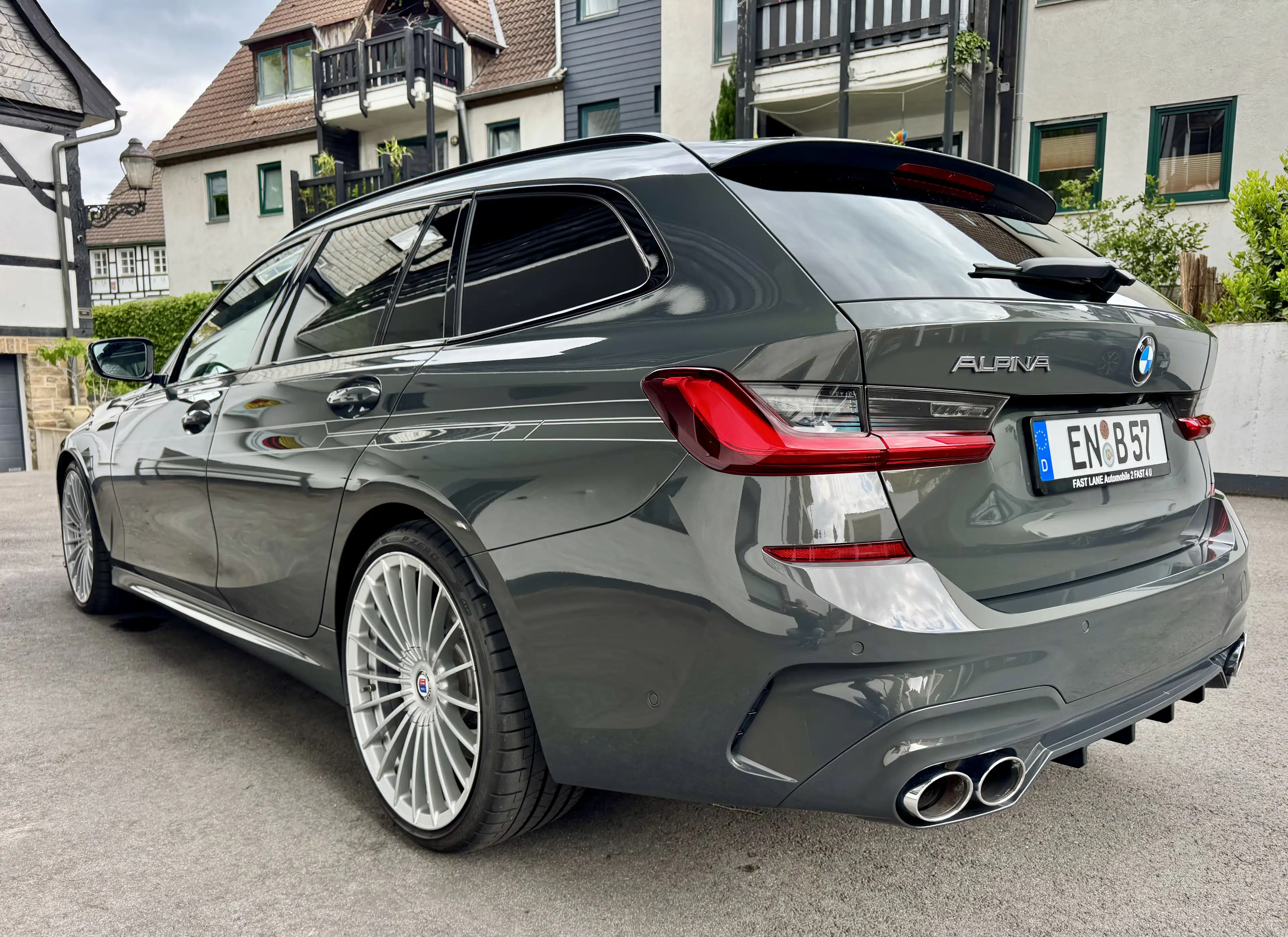 Alpina D3 D3 S Touring Biturbo Switch-Tronic Allrad — photo 3