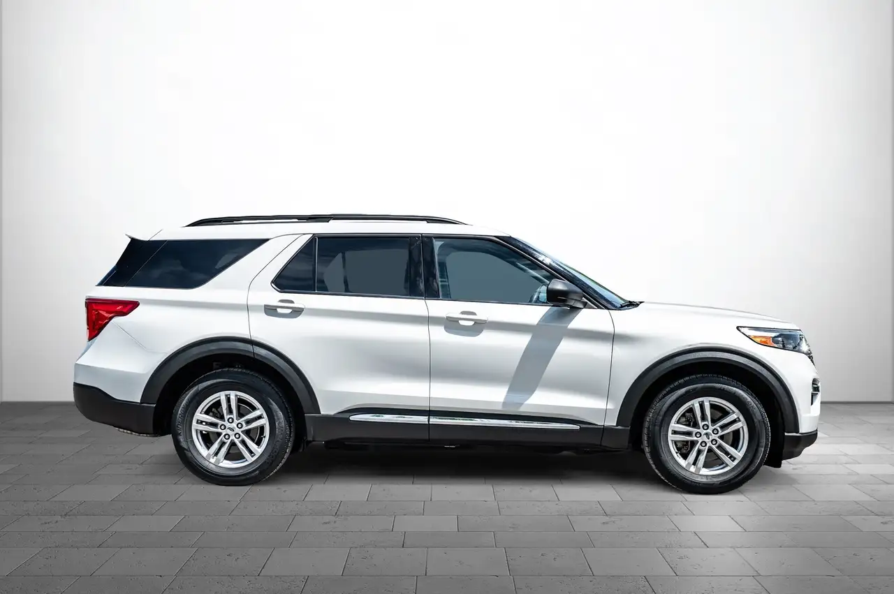 Ford Explorer снимка Ford Explorer