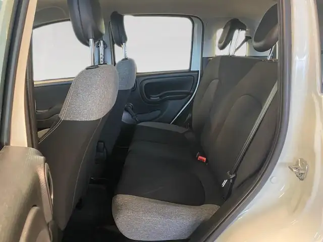 Fiat Panda view 8