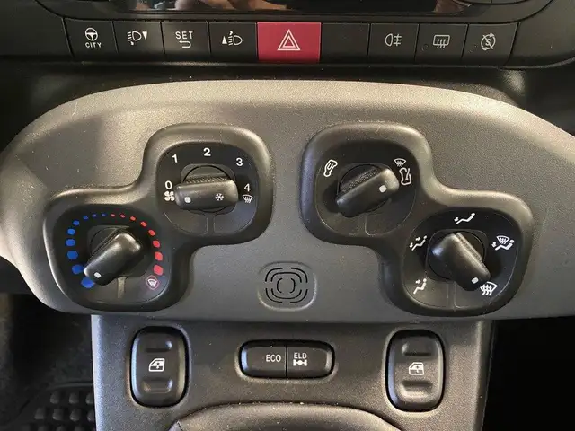 Fiat Panda view 11