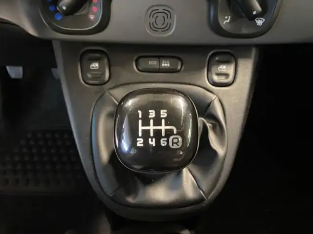 Fiat Panda view 12