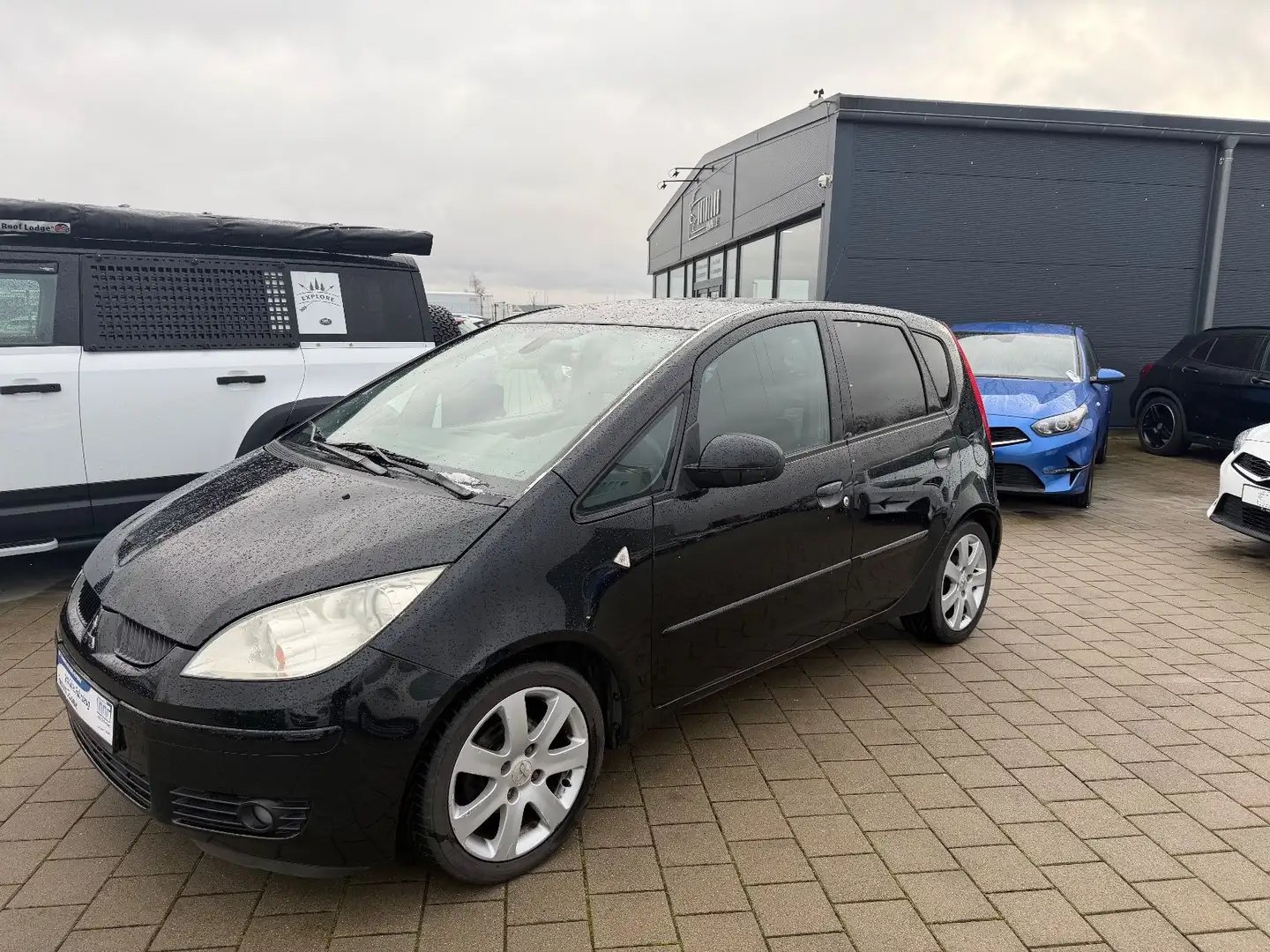 Mitsubishi Colt CZ3 Lim. 5-trg. 1.3 Motion Schwarz - 2