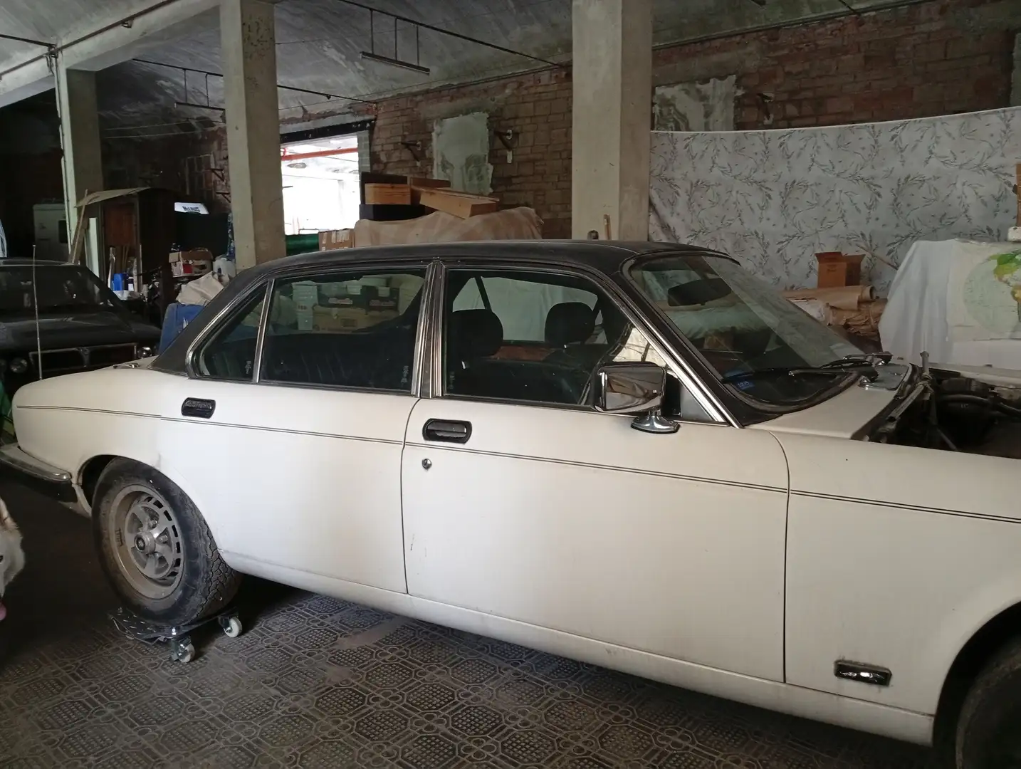 Jaguar XJ6 XJ6 4.2 Bianco - 2