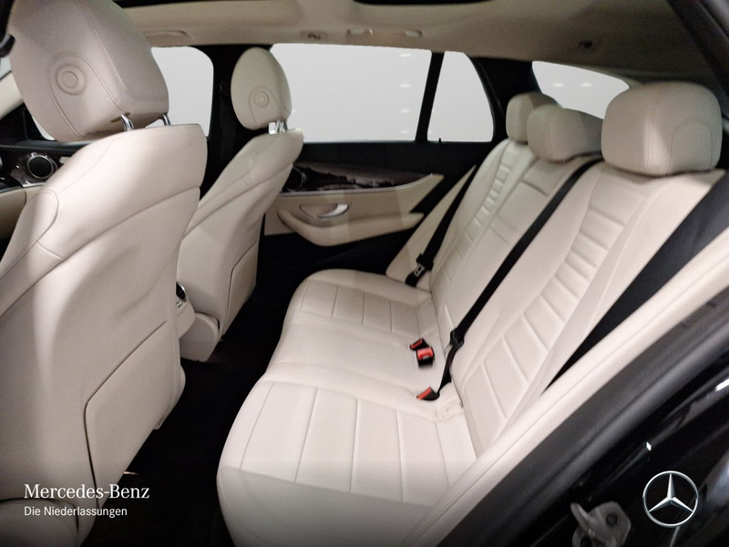 Mercedes-Benz E 450 T 4M EXCLUSIVE+PANO+LED+KAMERA+9G — photo 12
