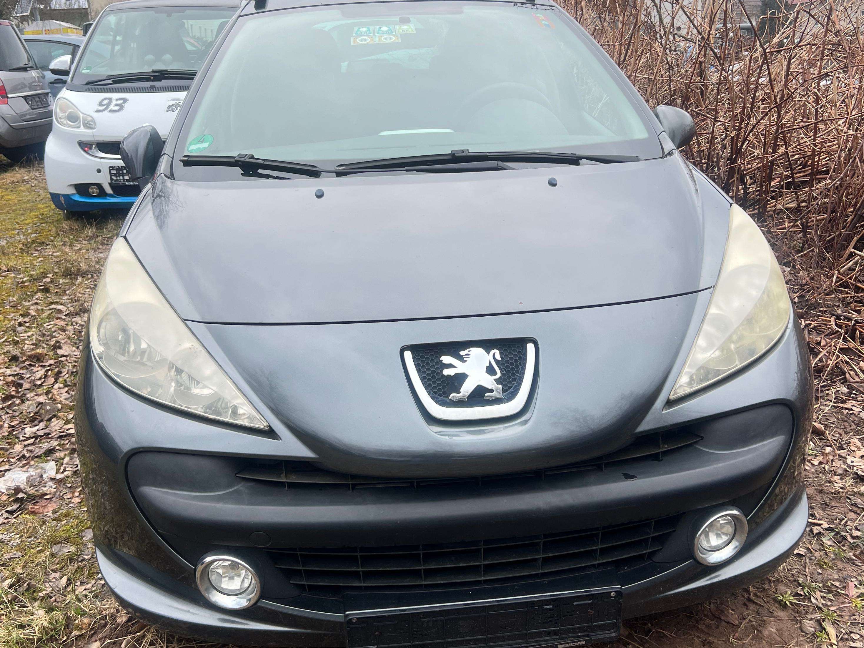 Second hand Peugeot 207 1.4