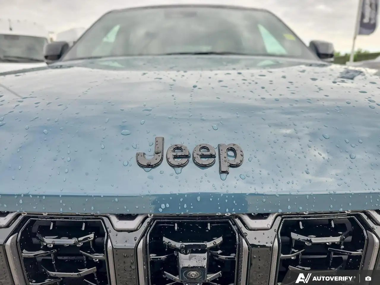 Jeep Grand Cherokee снимка Jeep Grand Cherokee