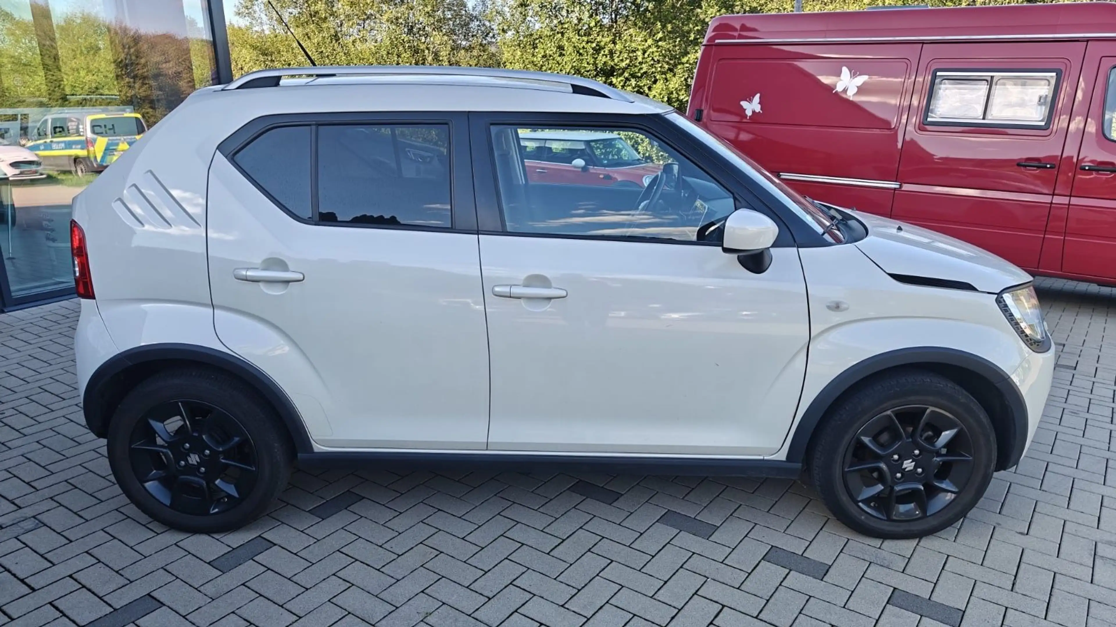 Suzuki Ignis Comfort 4x4 — photo 4
