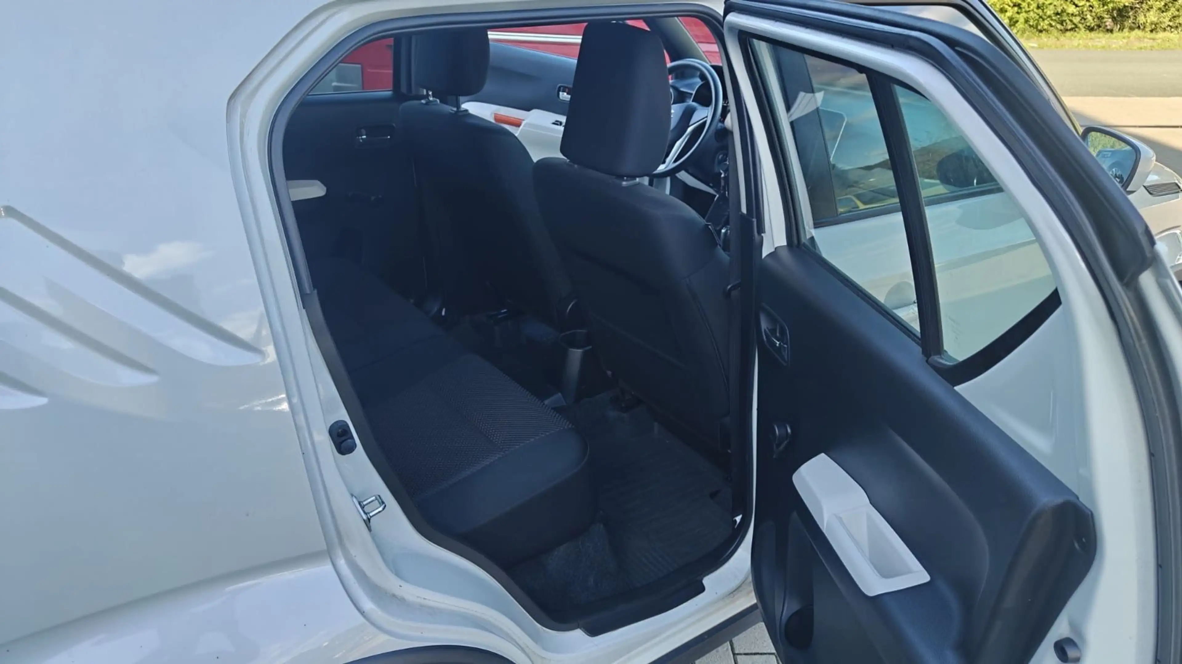 Suzuki Ignis Comfort 4x4 — photo 11
