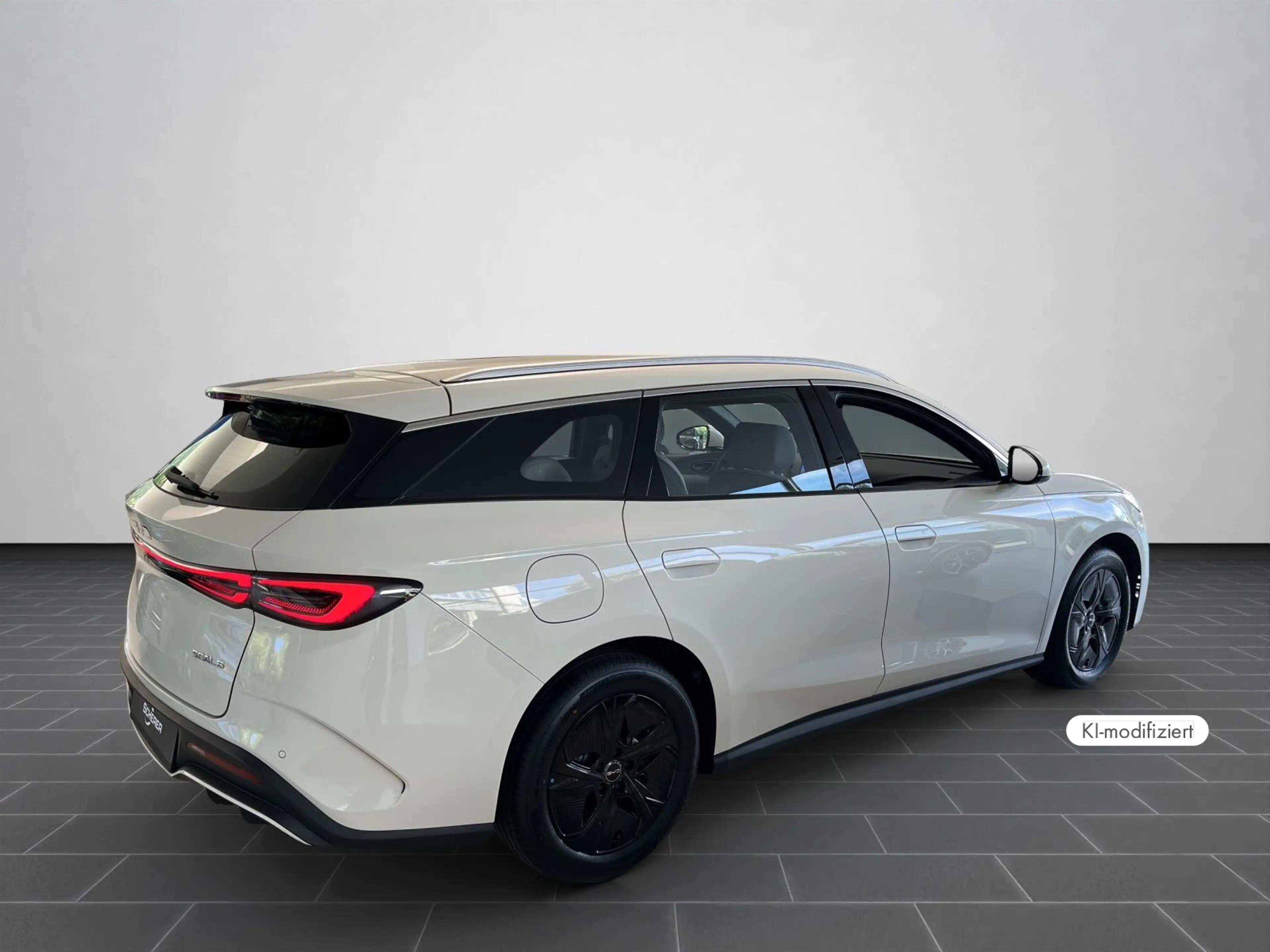 BYD Seal 6 DM-i Touring Boost — photo 2