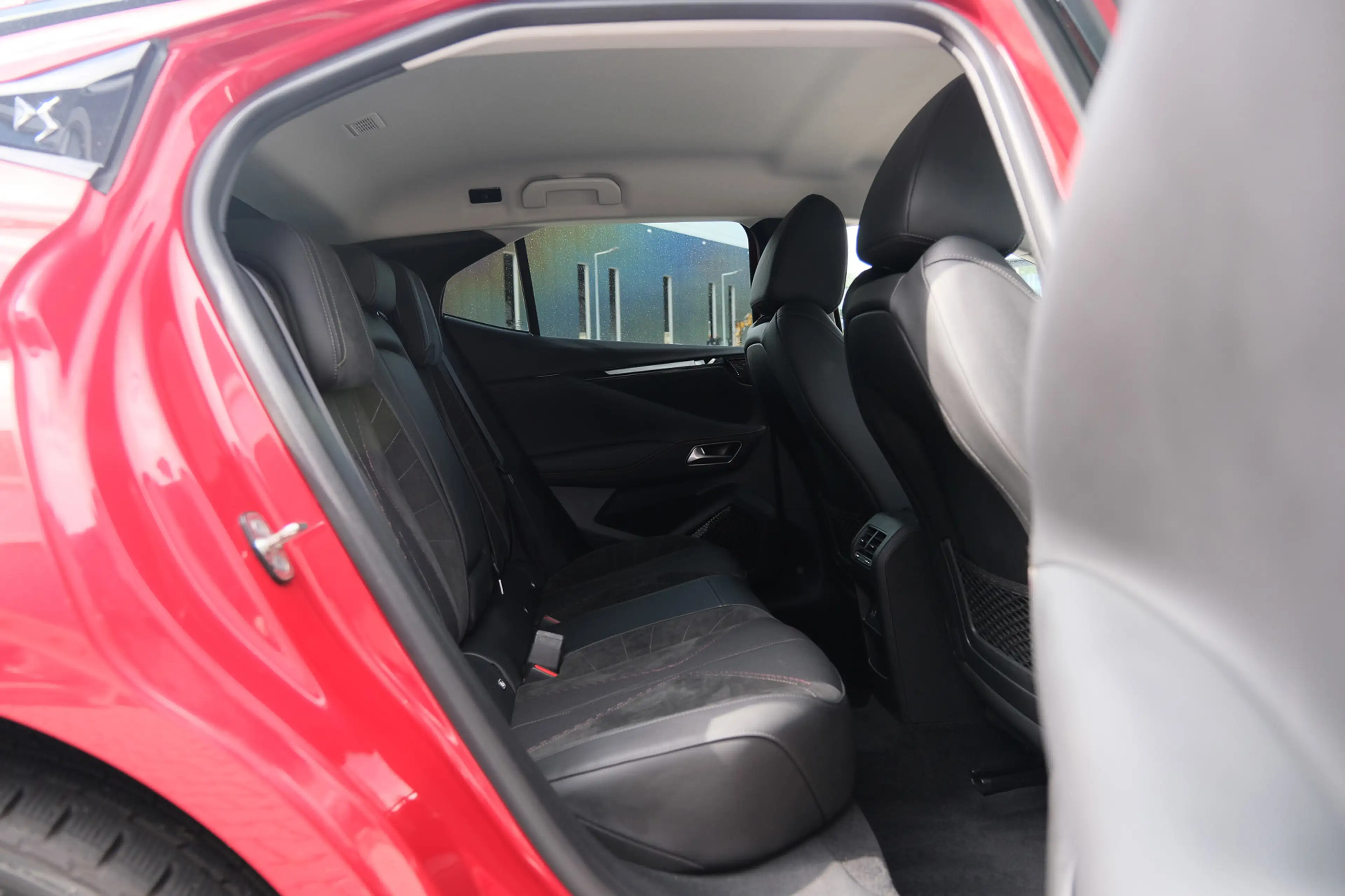 DS Automobiles DS 4 1.2 PureTech Performance Line — photo 37