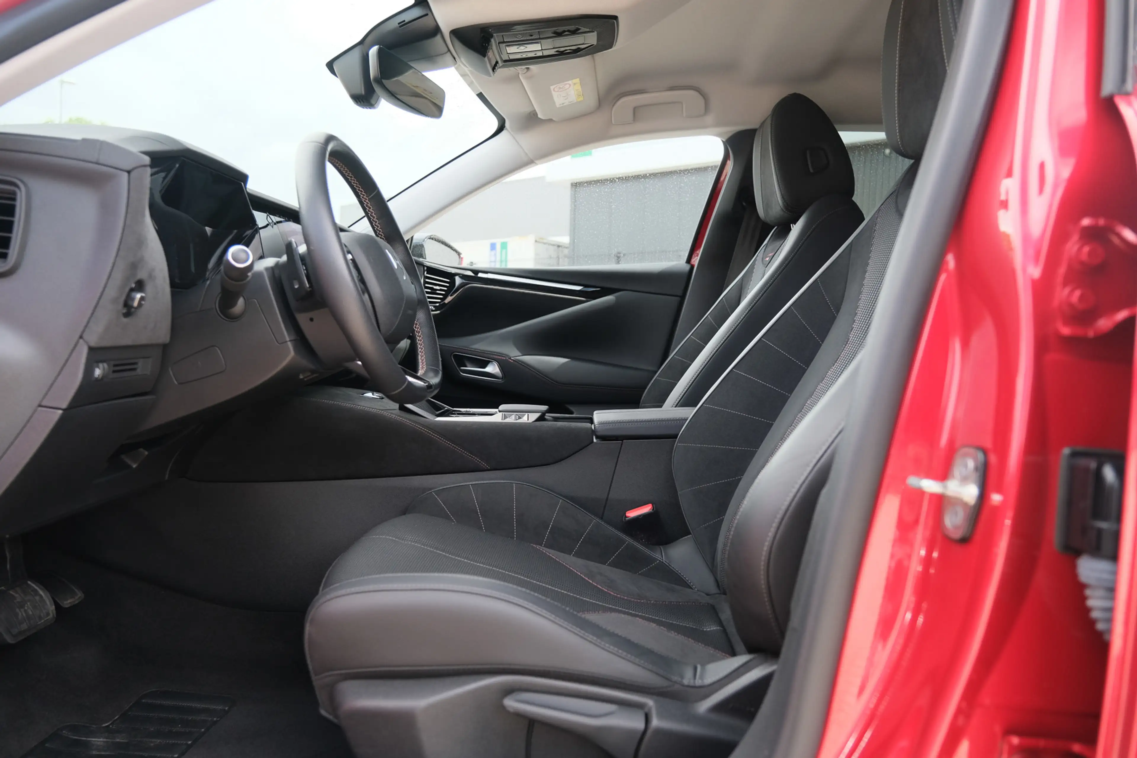 DS Automobiles DS 4 1.2 PureTech Performance Line — photo 34
