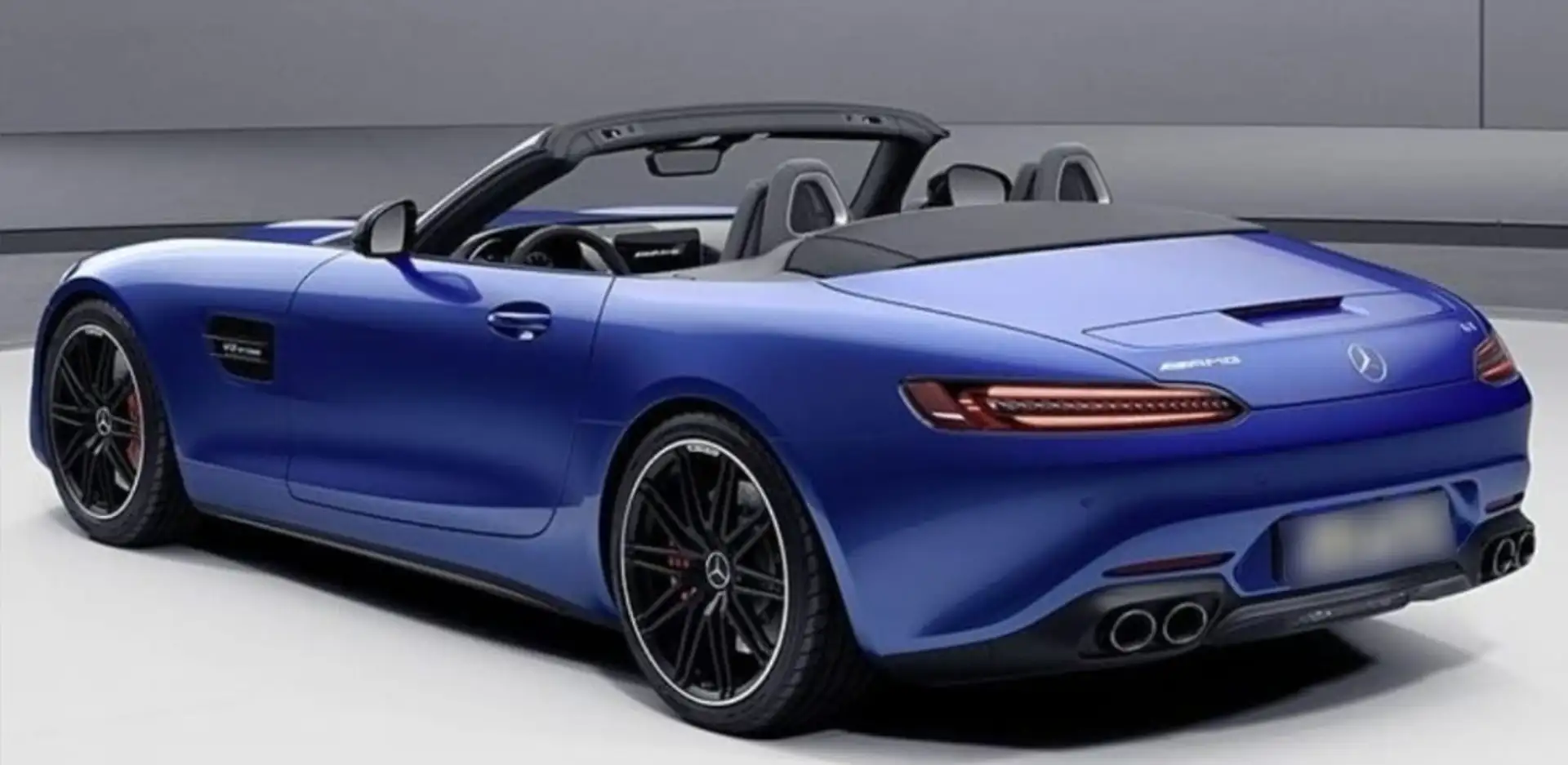 Mercedes-Benz AMG GT Roadster 476 Azul - 2