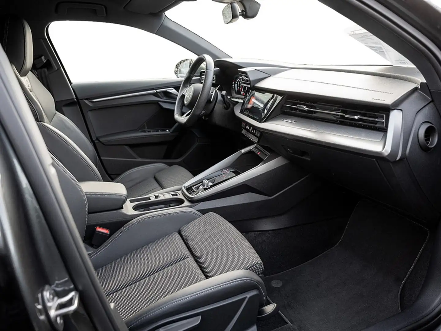 Audi S3 Sportback 2.0 TFSI quattro LED ACC SHZ PDC Grau - 2