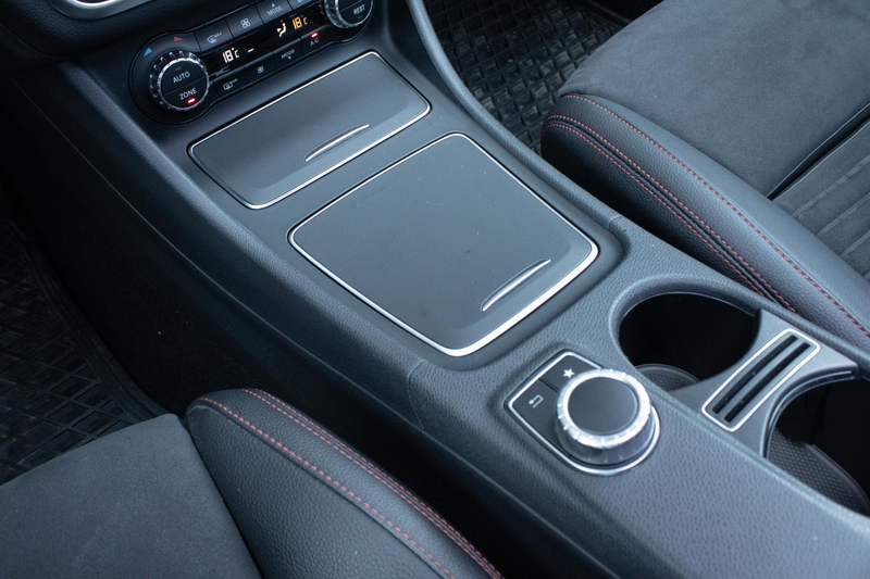 Mercedes-Benz CLA 180 Buss AMG PANO CAMERA CARPLAY LED — photo 28
