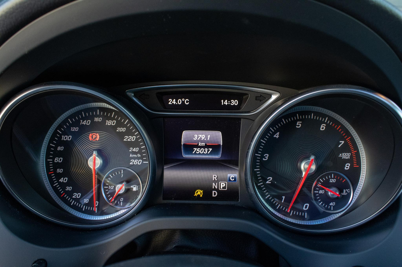 Mercedes-Benz CLA 180 Buss AMG PANO CAMERA CARPLAY LED — photo 12
