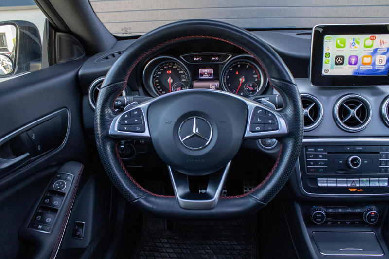 Mercedes-Benz CLA 180 Buss AMG PANO CAMERA CARPLAY LED — photo 11