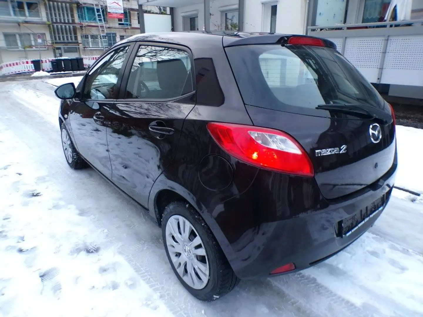 Mazda 2 Lim. 1.5 Independence/Klima/Multi./HiFi/1.Hand Schwarz - 2