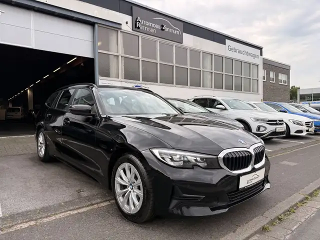 Bmw 320 d Touring Sportline 1.HD*LEDER*NAVI*LED*ALU*