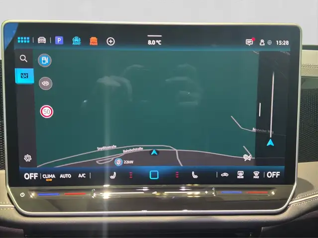 Volkswagen Passat view 12