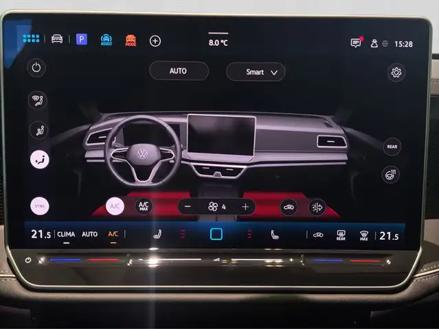Volkswagen Passat view 13