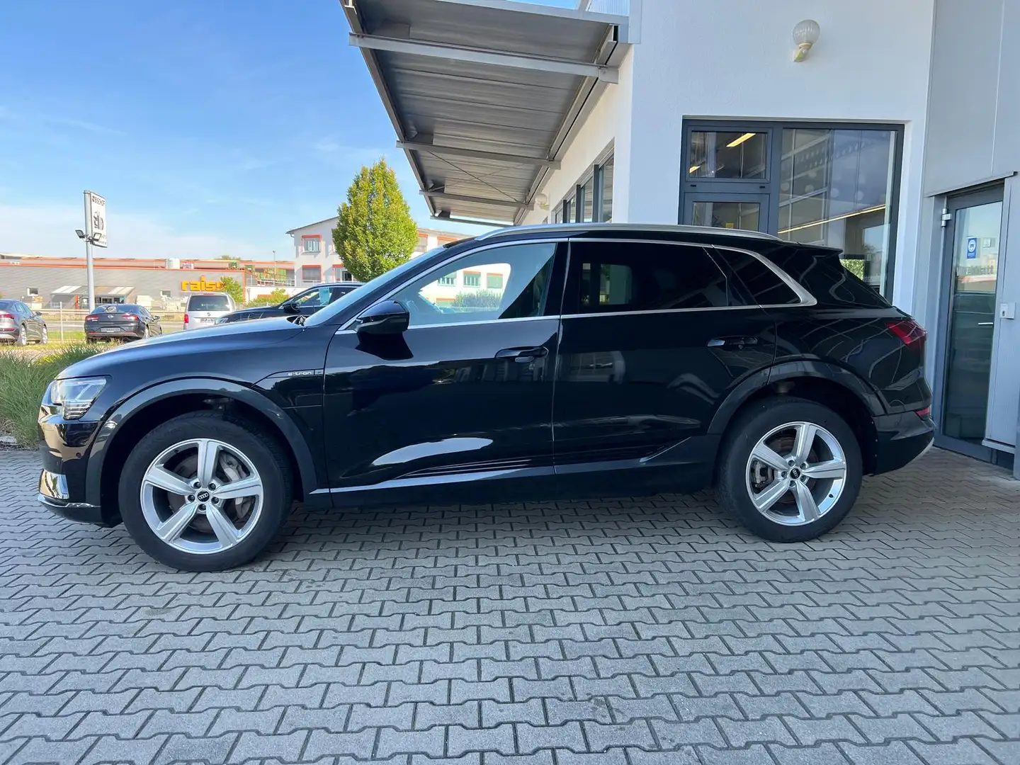 Audi e-tron 55 quattro advanced Leder-Alc. Schwarz - 2
