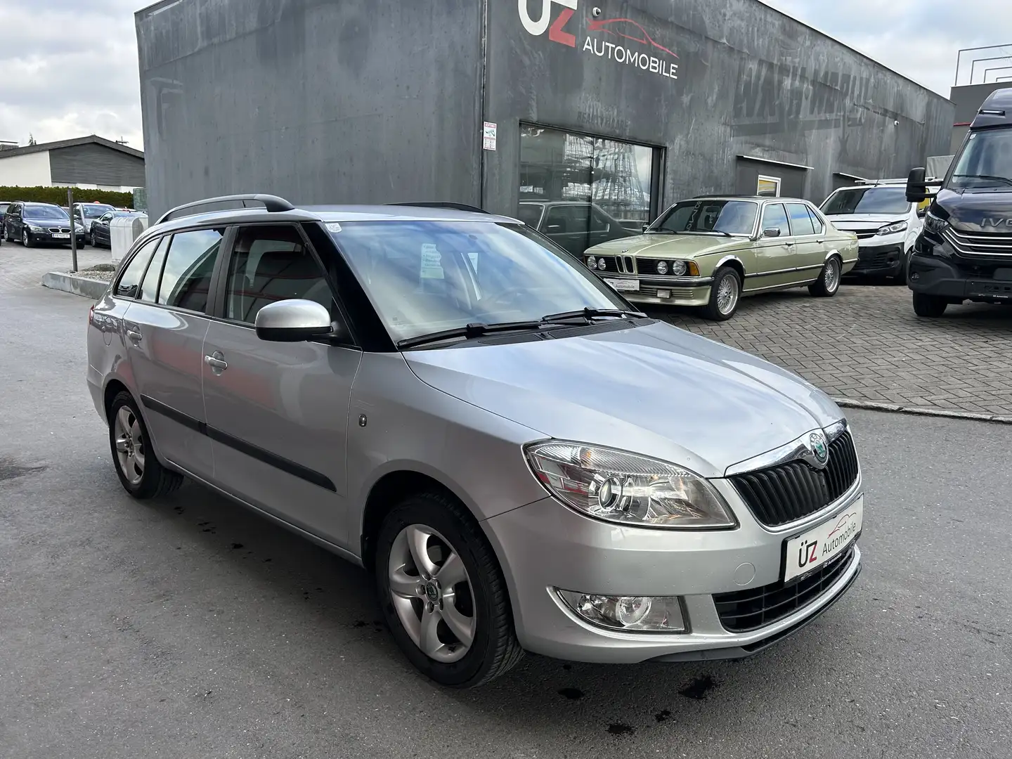 Skoda Fabia AKTION!!Family!!AKTION Grau - 1