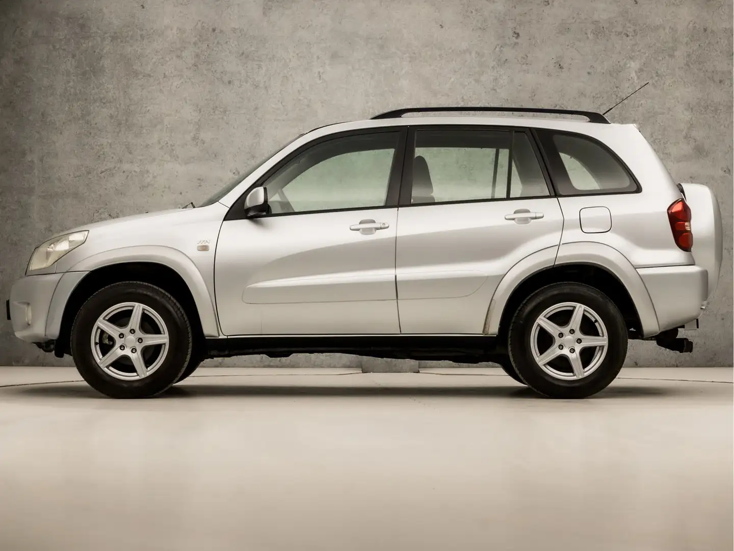 Toyota RAV 4 2.0-16V VVT-i Sol 150Pk (YOUNGTIMER, CLIMATE, ELEK Gris - 2