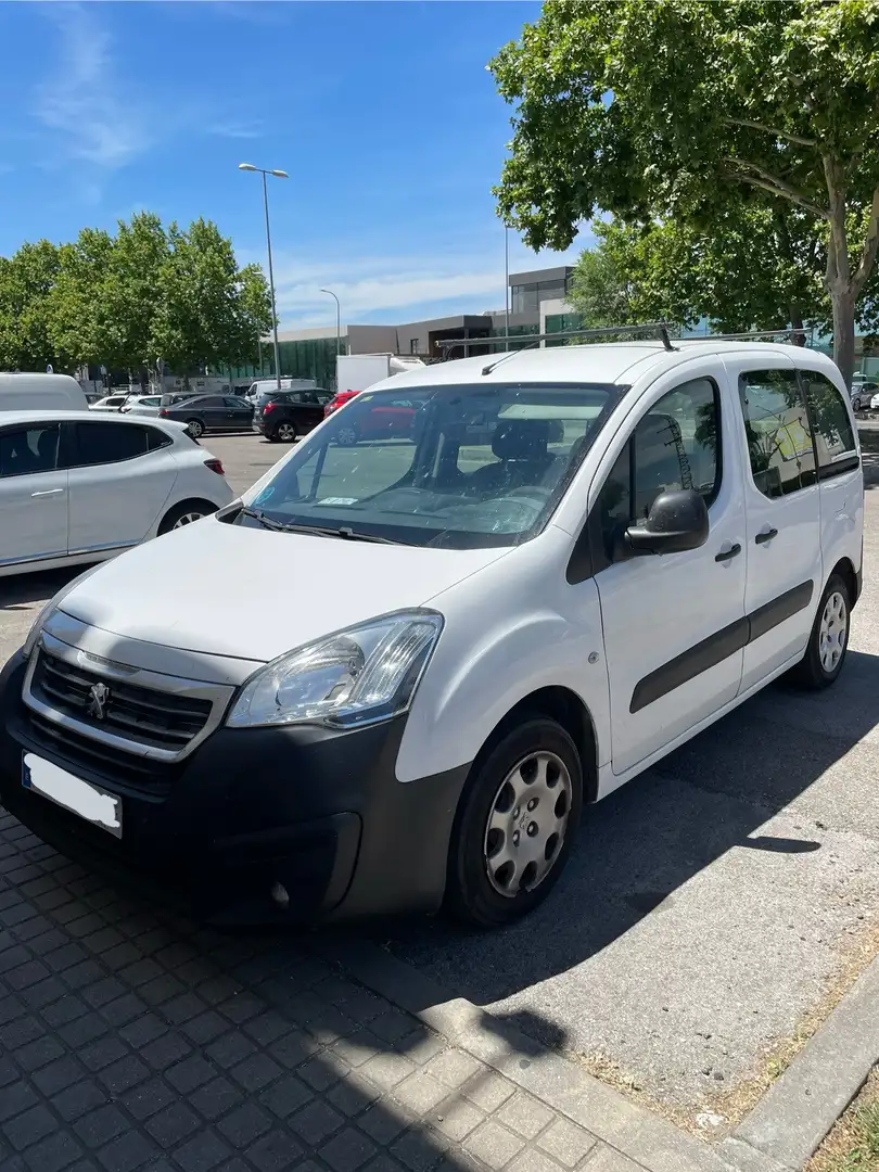 Peugeot Partner 1.6HDI 75 Combi Plus - 1
