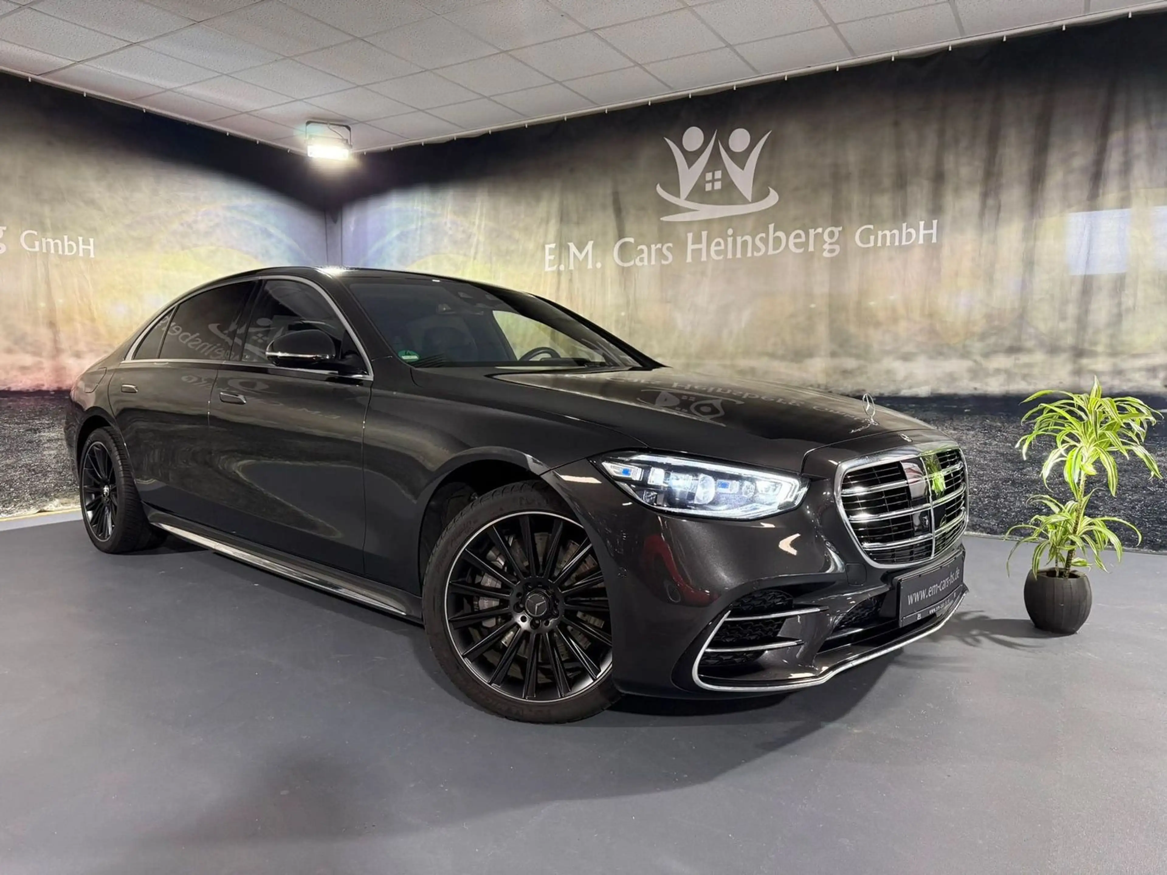 Mercedes-Benz S 580 4Matic AMG Line lang Chauffeur-Paket HUD
