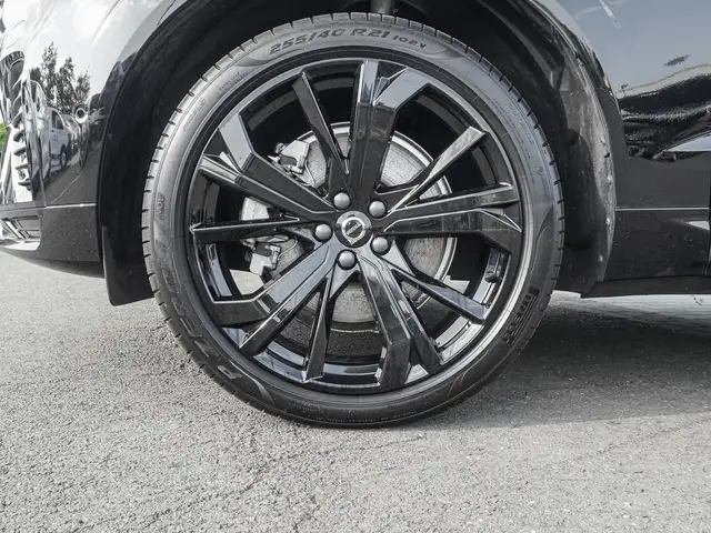 Volvo XC60 view 6