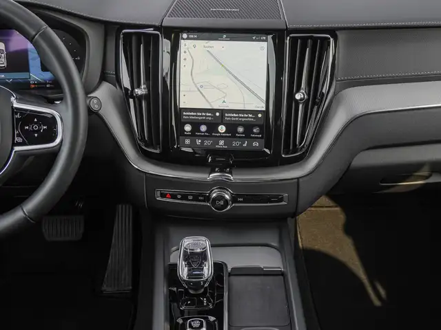 Volvo XC60 view 12
