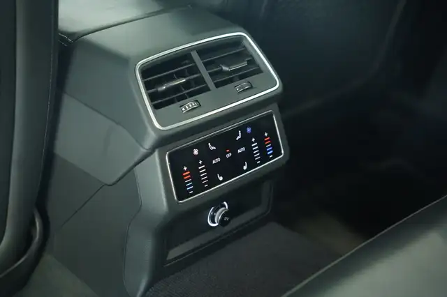 Audi A7 view 25